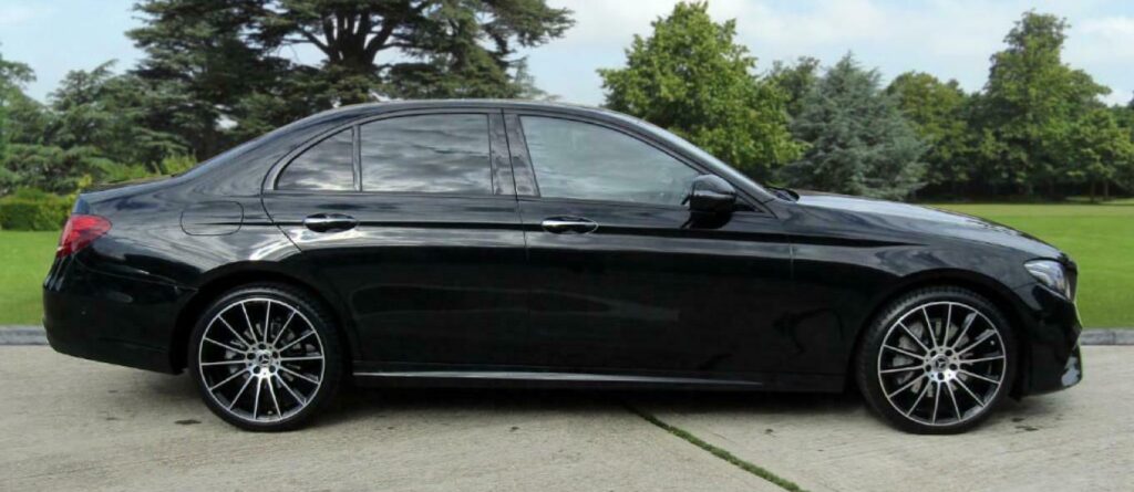 E-Class-Mercedes-Chauffeur Leigh on sea Essex