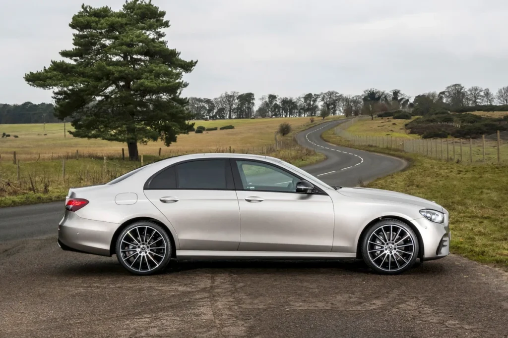 Southend Airport Taxis To Ipswich, 2023 E Class Mercedes